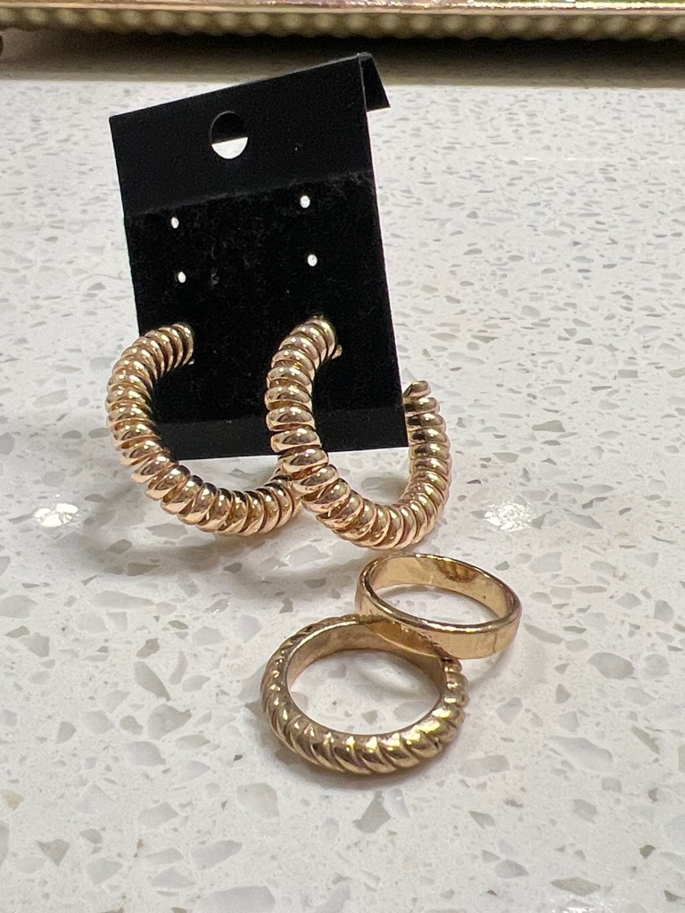 Gold-Tone Hoop Earrings and Rings gold ban
